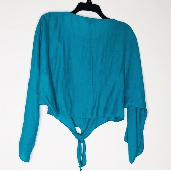 Topshop crop top with tie - Picture 3 of 6